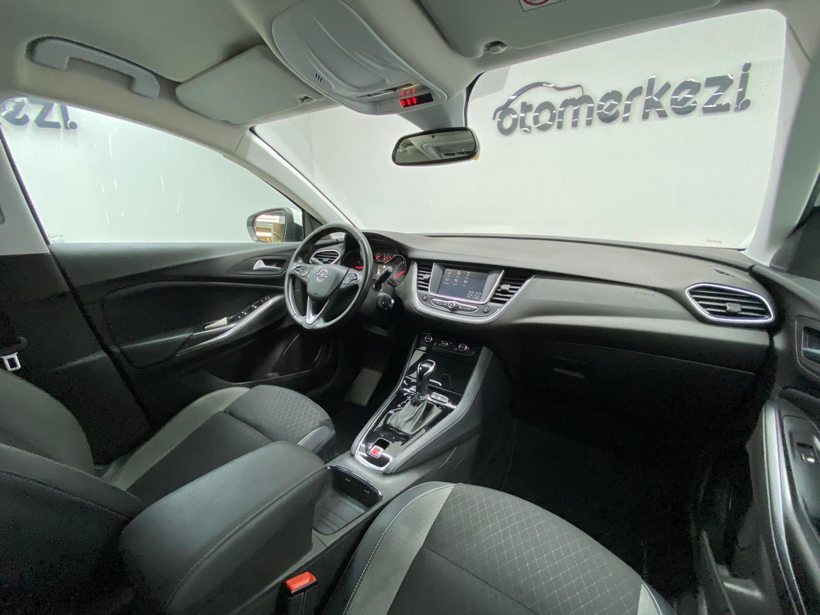 OPEL GRANDLAND 20
